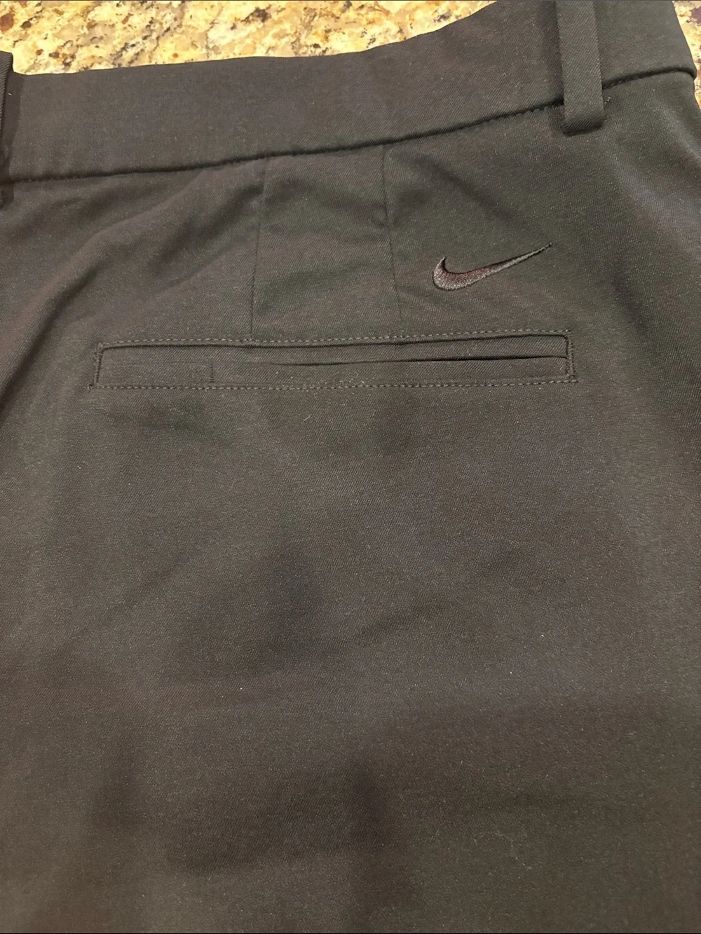 Nike Men's Black Flat Front Dry Fit Performance Golf Shorts sz 40 Waist - Picture 8 of 12